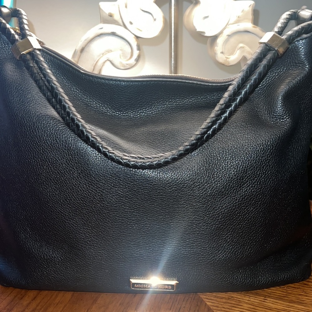Michael Kors Purse - Picture 2 of 8
